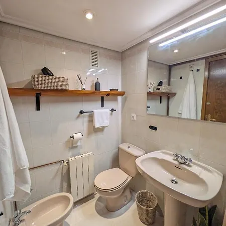 Piso Grande La Vina Apartament *